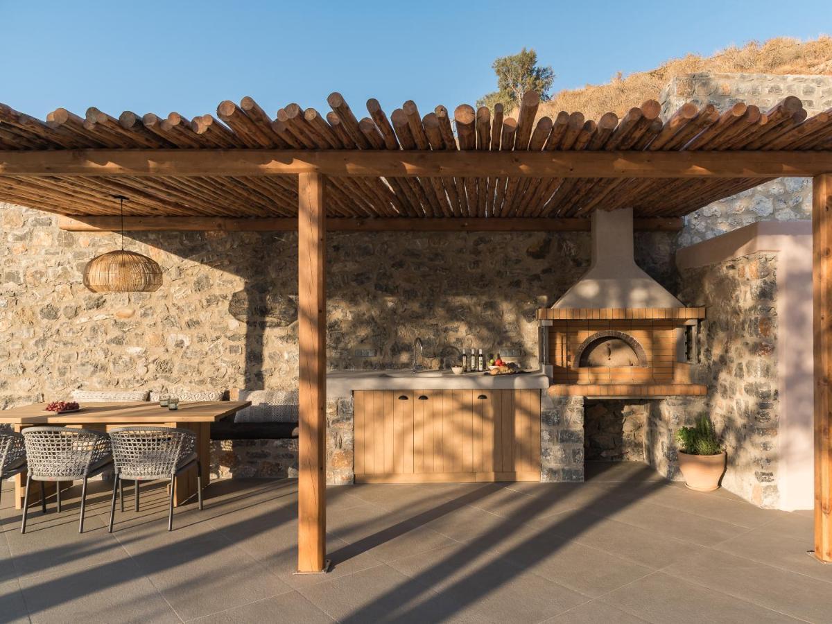 Isla Beach House, A Timeless Retreat, By Thinkvilla Damnoni Eksteriør billede