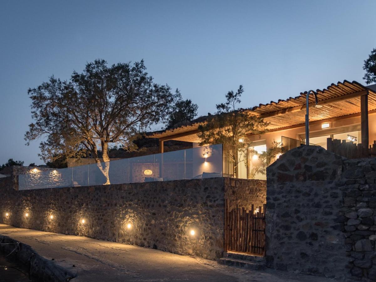 Isla Beach House, A Timeless Retreat, By Thinkvilla Damnoni Eksteriør billede