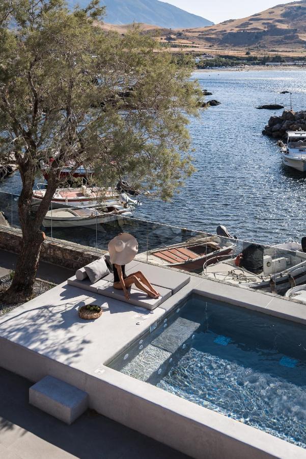 Isla Beach House, A Timeless Retreat, By Thinkvilla Damnoni Eksteriør billede