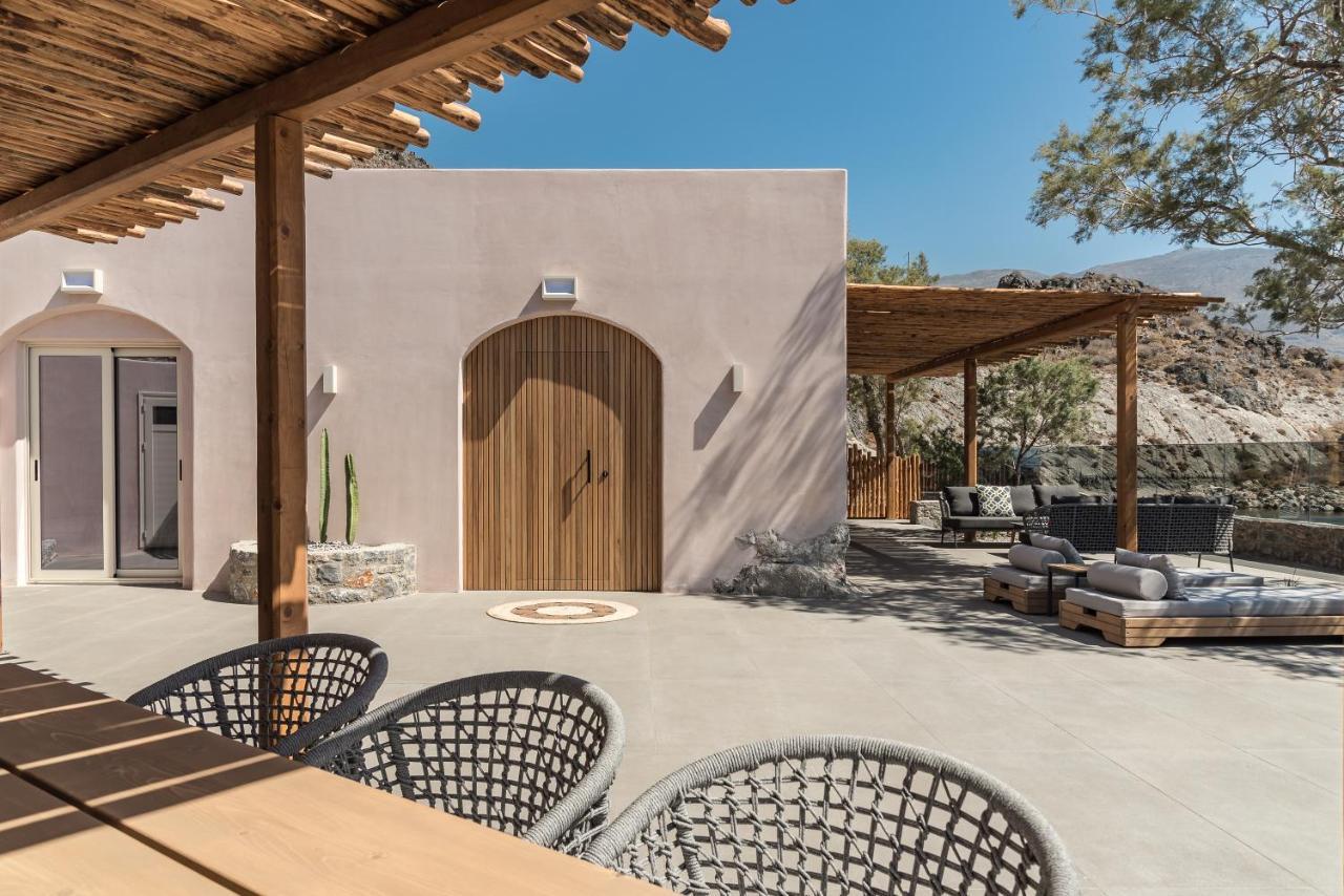 Isla Beach House, A Timeless Retreat, By Thinkvilla Damnoni Eksteriør billede