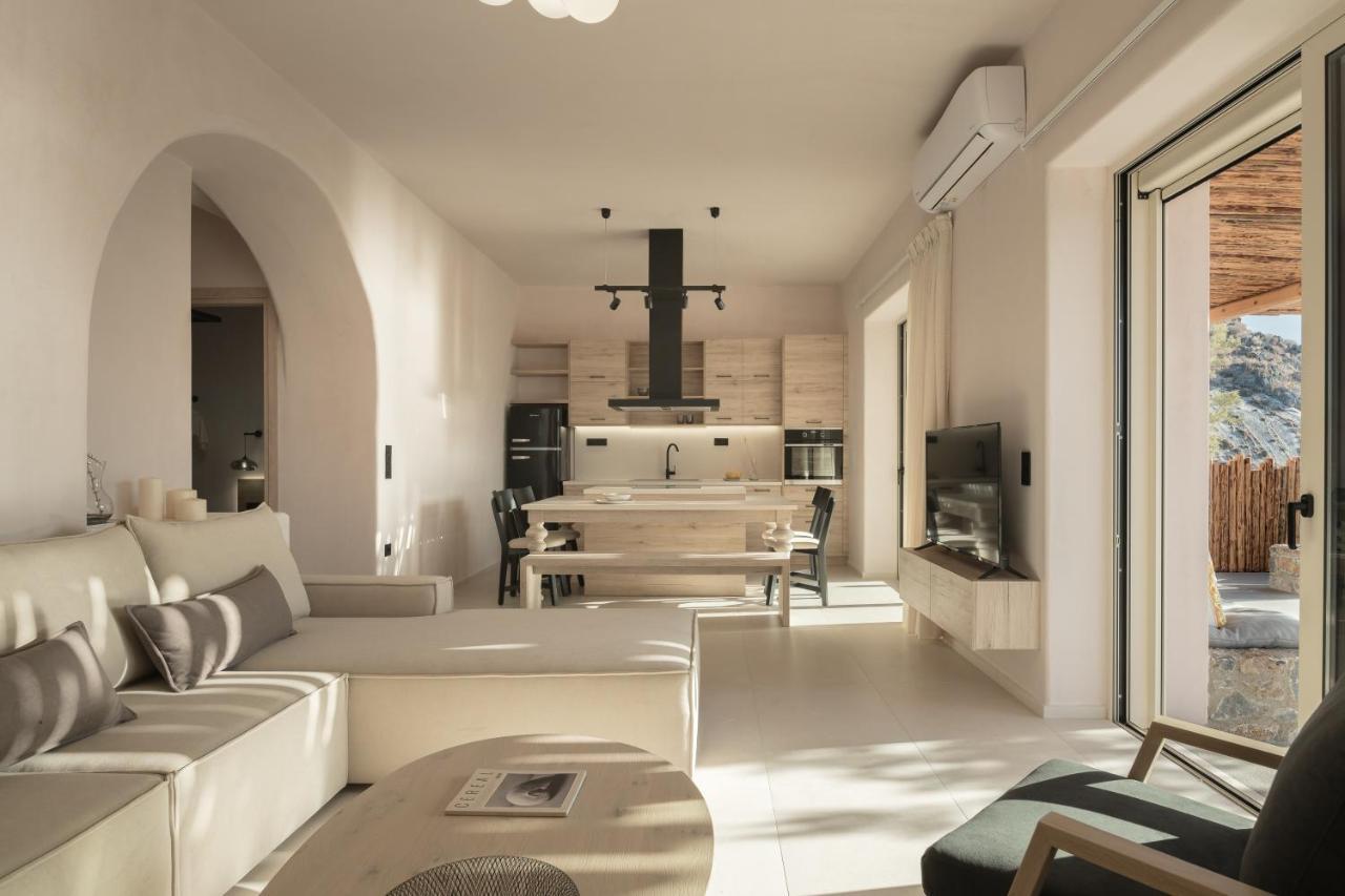 Isla Beach House, A Timeless Retreat, By Thinkvilla Damnoni Eksteriør billede