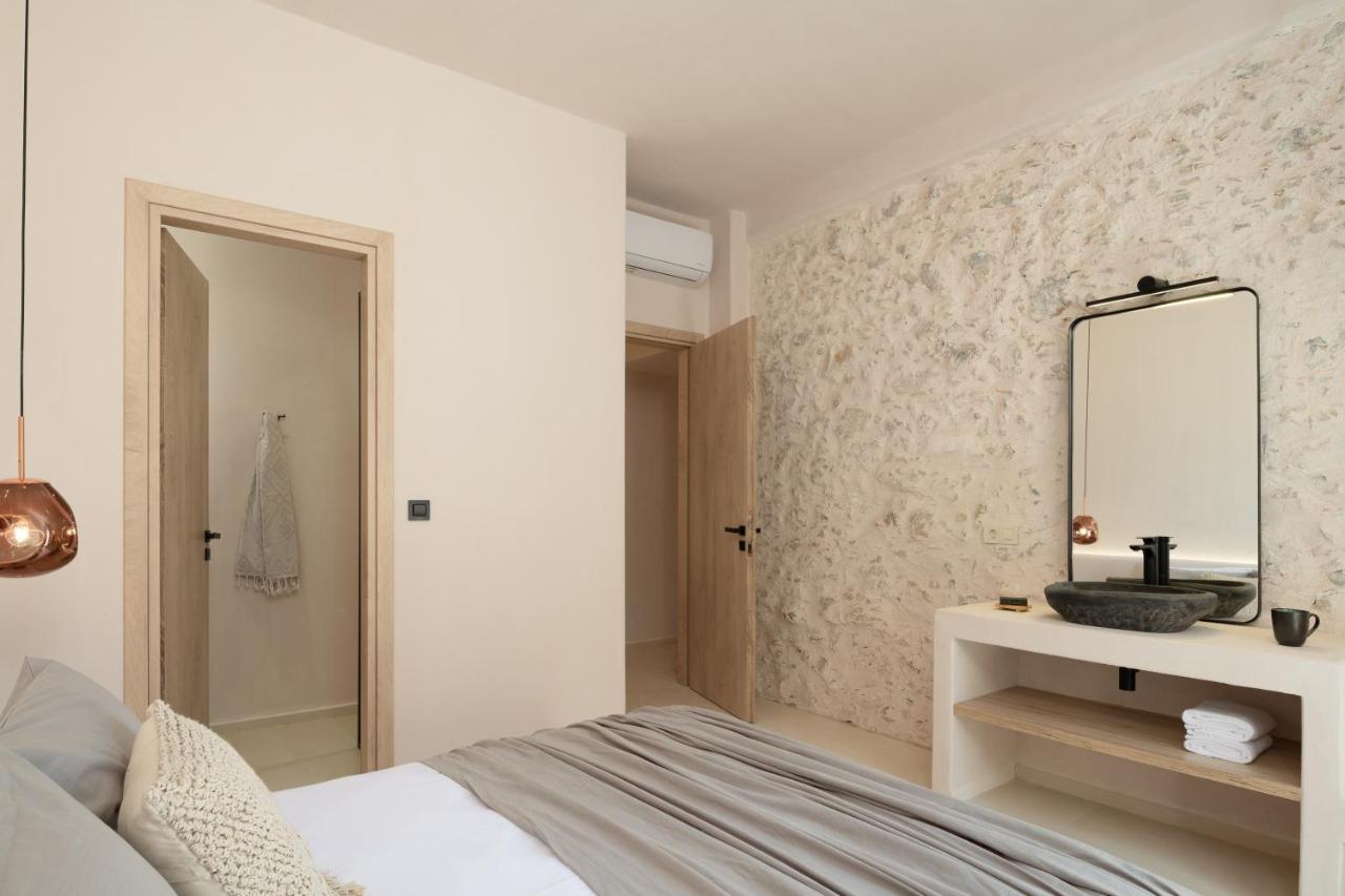 Isla Beach House, A Timeless Retreat, By Thinkvilla Damnoni Eksteriør billede